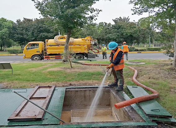 文罗镇化油池清理